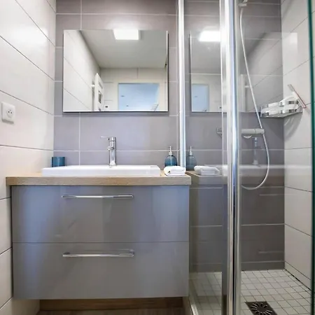 La Misaine, Les Minimes, Lr117 דירה